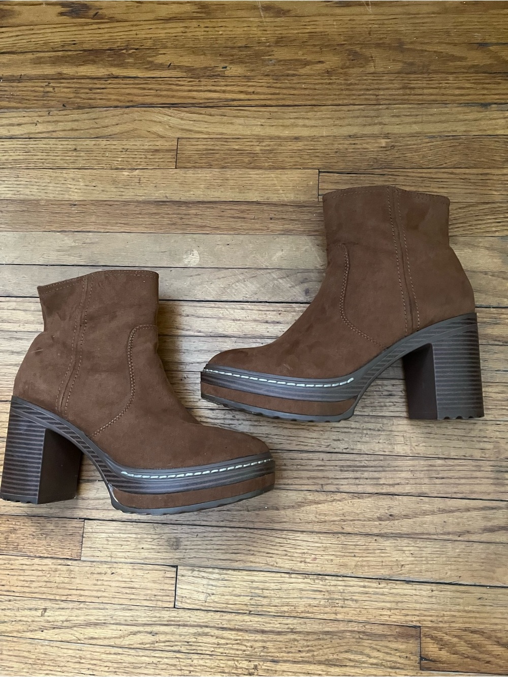 Sun + Stone Kinsley Faux Brown Suede Platform Ankle Bootie Side 9 1/2N